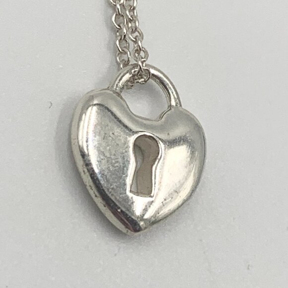 Authentic Tiffany & Co 925 Silver Heart Lock Necklace - Picture 2 of 8